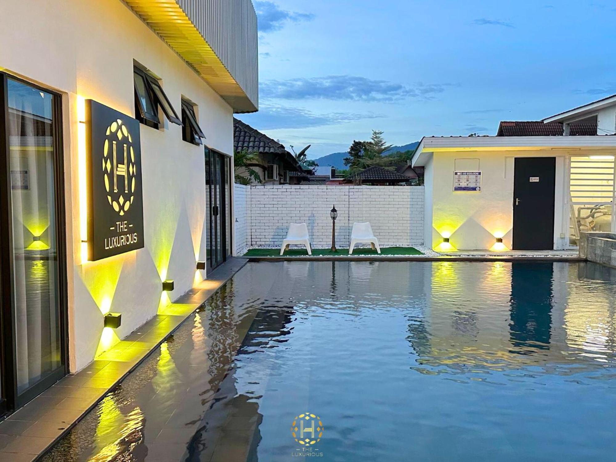 アロー・ガジャ The Luxurious 1256, A Famosa Melakaヴィラ エクステリア 写真